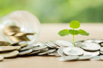 Smart money planning with budgeting, saving, investing, and financial goals to build long-term wealth and security.