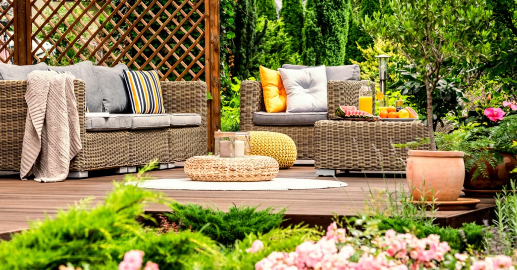 Creative DIY garden crafts and outdoor decor ideas for 2026
